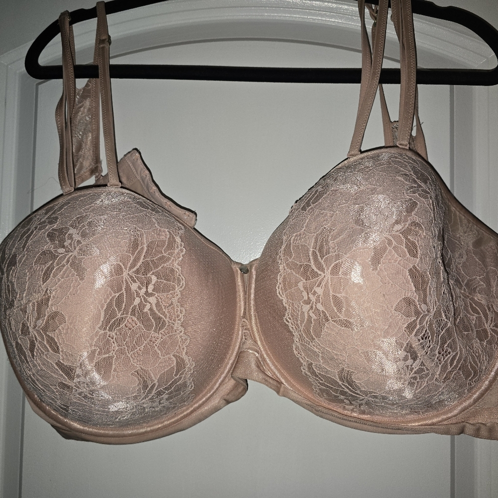 Comvertible Bra 44H